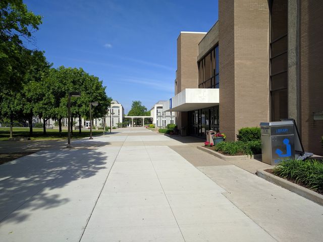 Photo of Macomb Community College