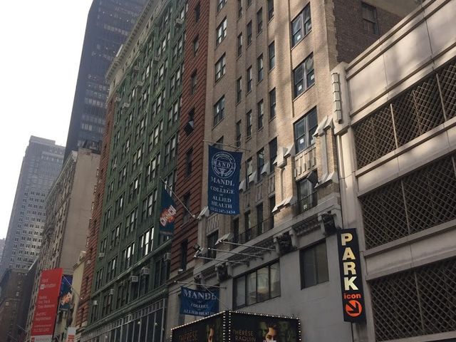 Photo of Mandl School-The College of Allied Health