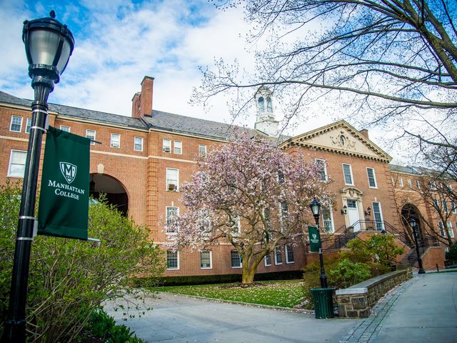 Photo of Manhattan College