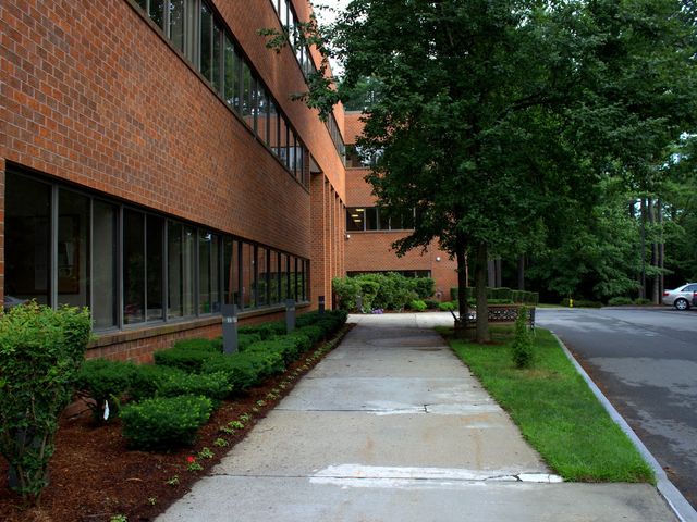 Photo of Massachusetts School of Law