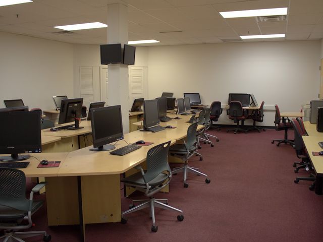 Photo of Massachusetts School of Law