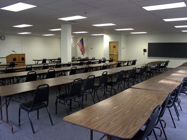 Photo of Massachusetts School of Law