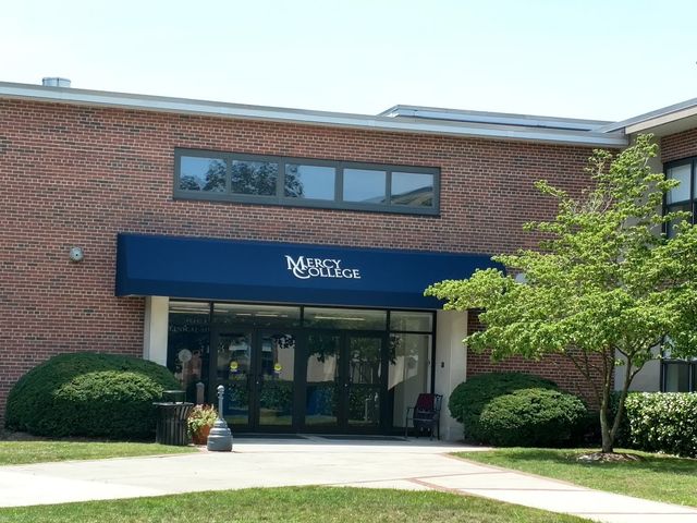 Photo of Mercy College