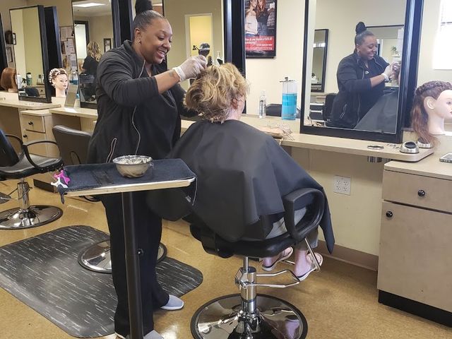 Photo of Meridian College