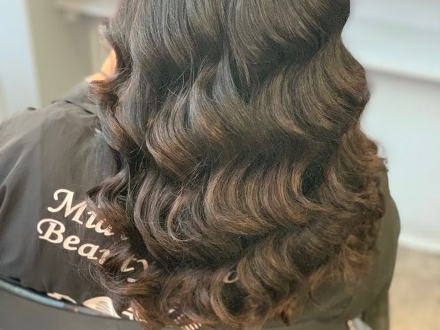 Photo of Midway Paris Beauty School