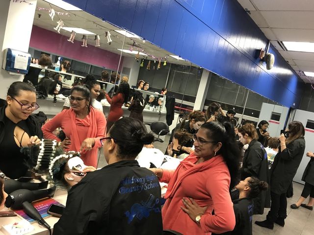 Photo of Midway Paris Beauty School