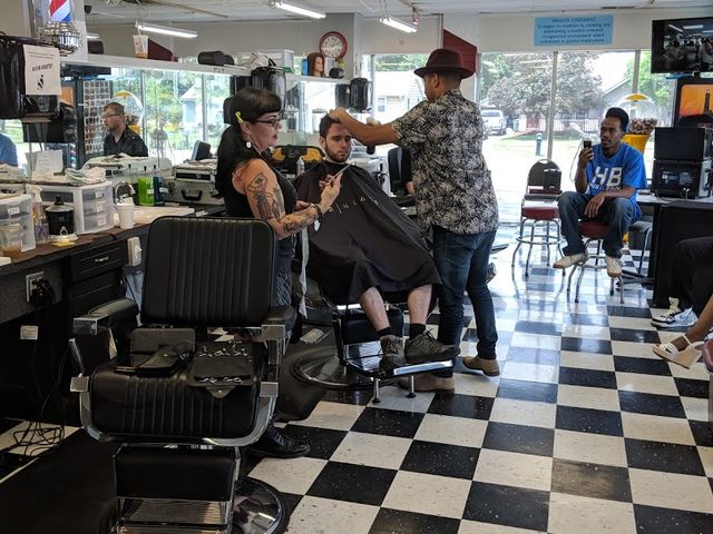 Photo of Midwest Barber College