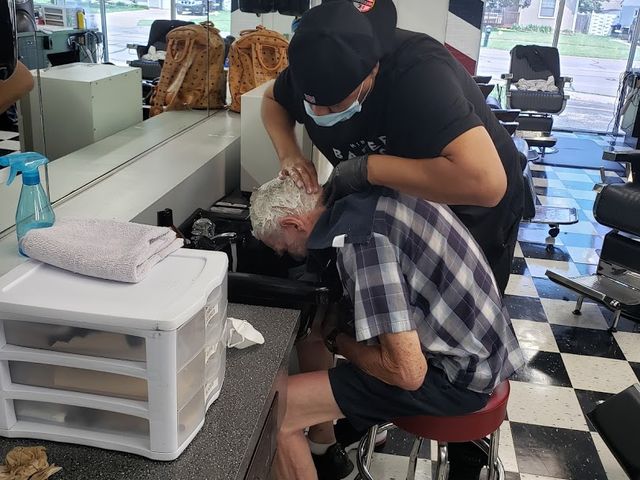 Photo of Midwest Barber College