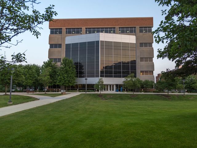 Photo of Midwestern University-Downers Grove