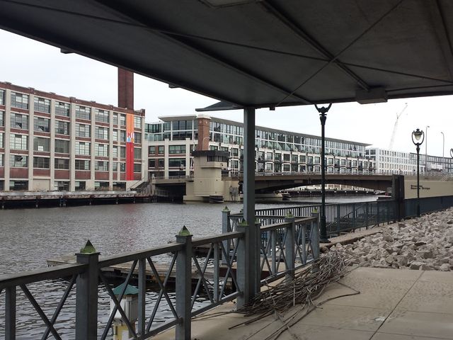 Photo of Milwaukee Institute of Art & Design