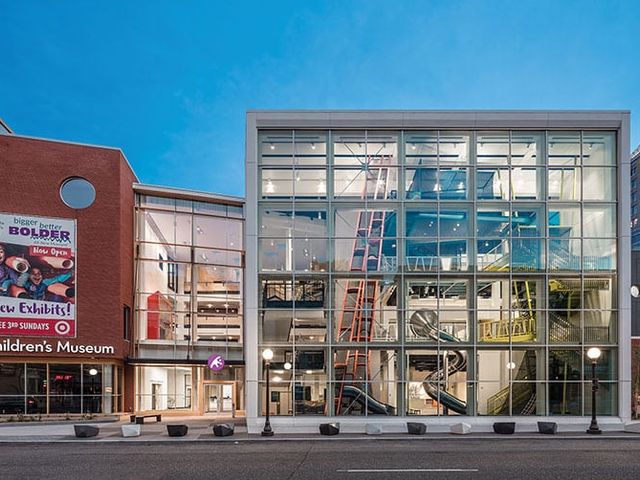 Play Helps Reduce Stress - Minnesota Children's Museum