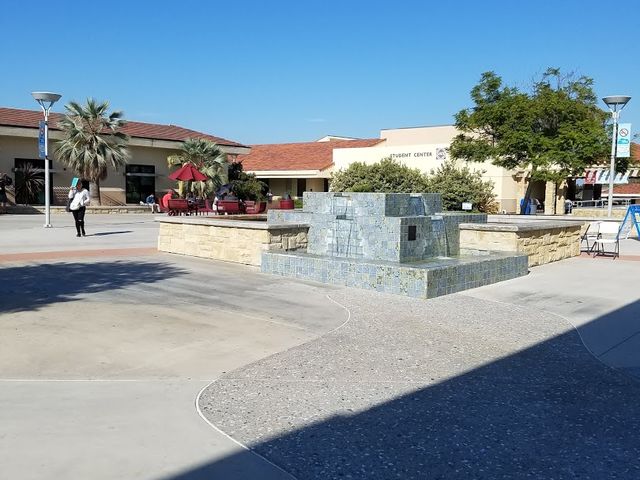 Photo of MiraCosta College