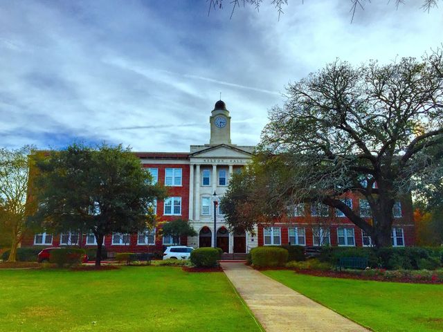 Photo of Mississippi College