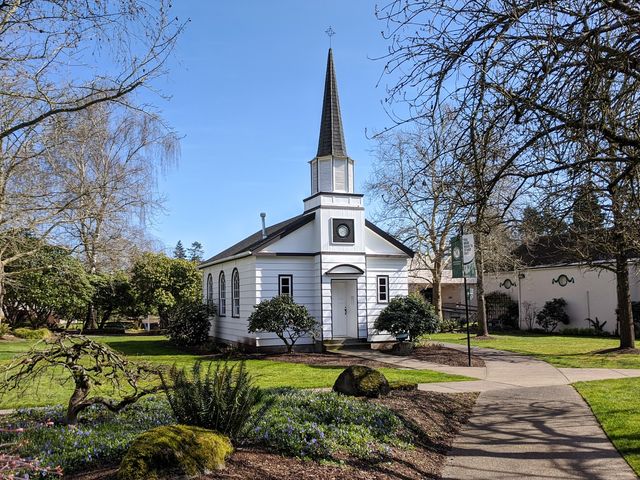 Photo of Multnomah University