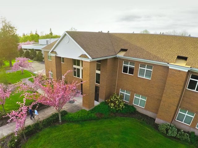 Photo of Multnomah University