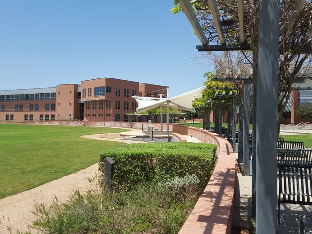 Photo of Northeast Lakeview College