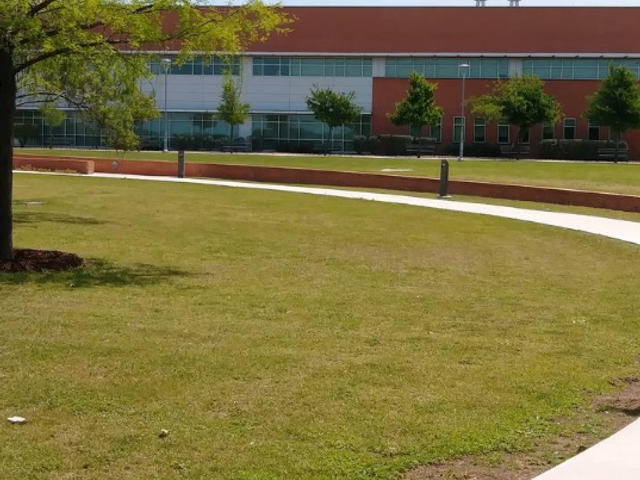 Photo of Northeast Lakeview College