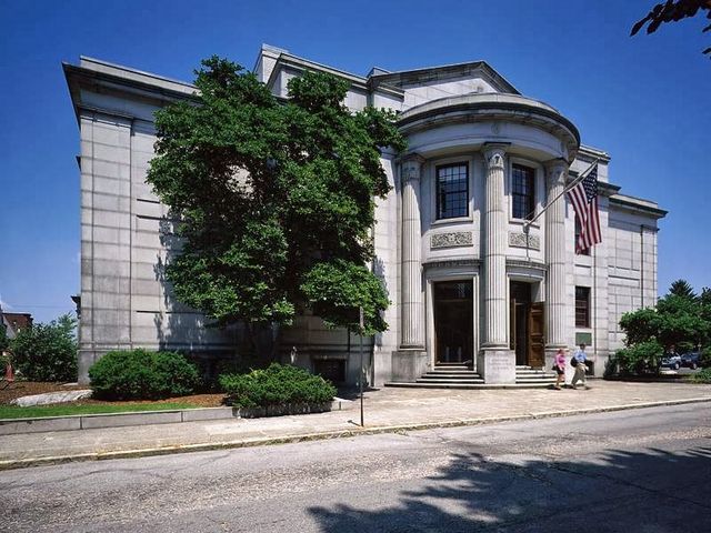 Photo of New Hampshire Institute of Art