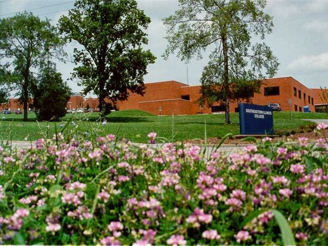 Photo of Southeastern Illinois College