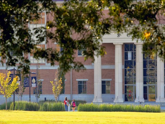 Photo of Southern Arkansas University Main Campus