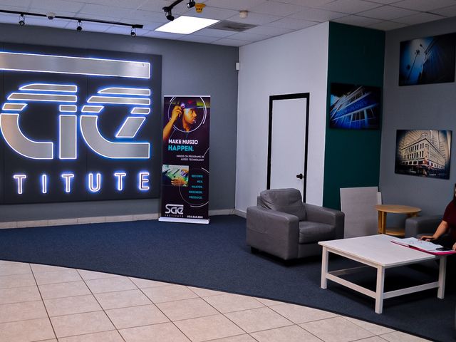 Photo of SAE Institute of Technology-Miami