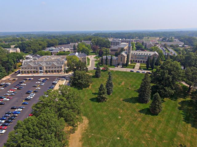 Photo of Saint John Fisher College