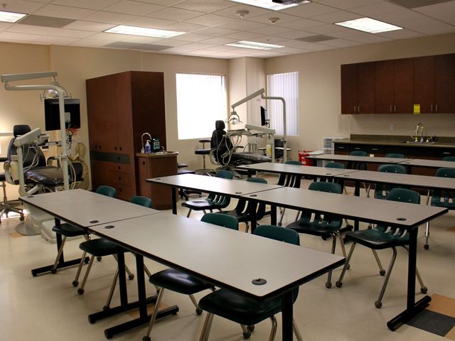 Photo of San Joaquin Valley College - Temecula