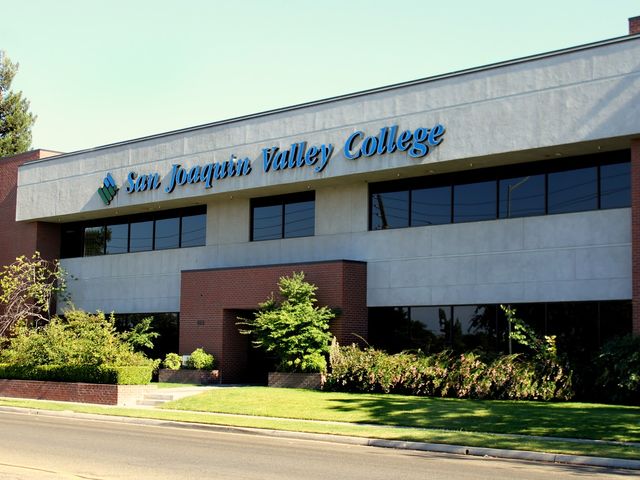 Photo of San Joaquin Valley College - Fresno