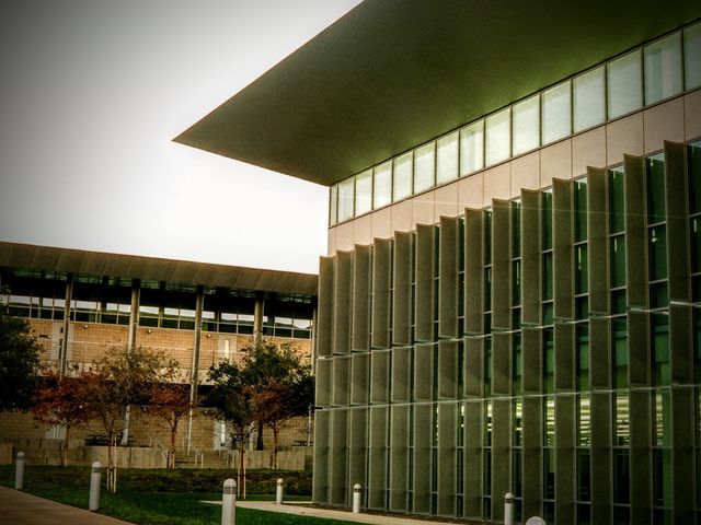 Photo of Santiago Canyon College