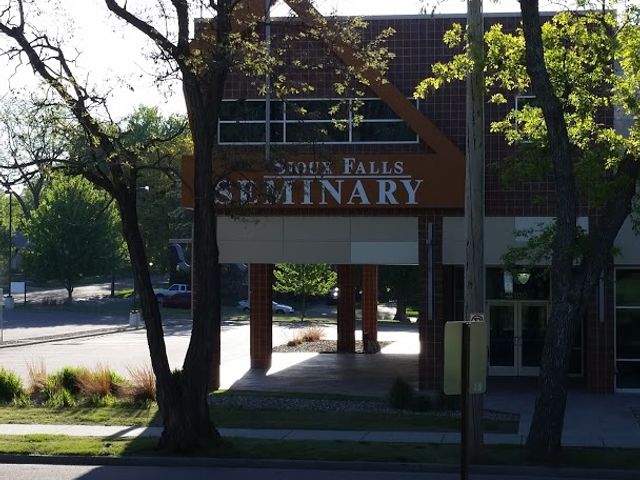 Photo of Sioux Falls Seminary