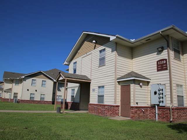 Photo of Spartan College of Aeronautics and Technology