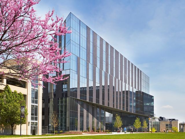 Photo of St. Louis College of Pharmacy