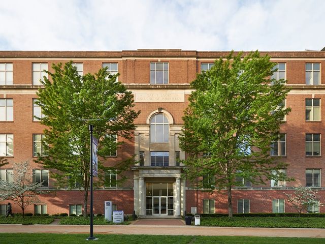 Photo of St. Louis College of Pharmacy