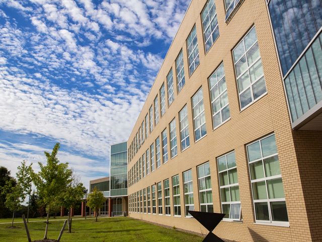 Photo of SUNY College at Old Westbury