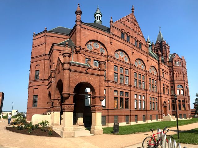 Photo of Syracuse University
