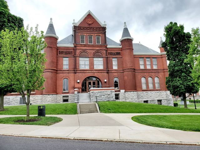 Photo of Syracuse University