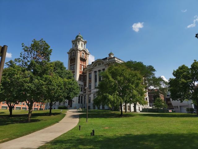 Photo of Syracuse University