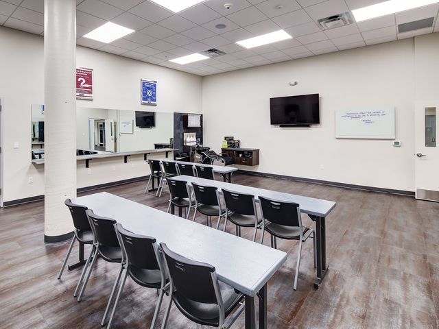 Photo of Paul Mitchell the School-Memphis