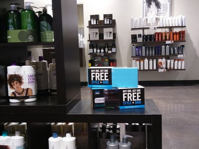 Photo of Paul Mitchell the School-Austin
