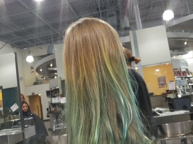 Photo of Paul Mitchell the School-Arlington
