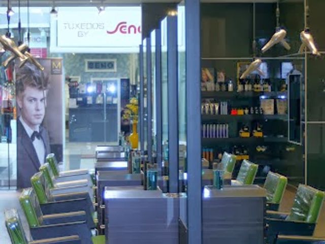 Photo of Paul Mitchell the School-Bradley