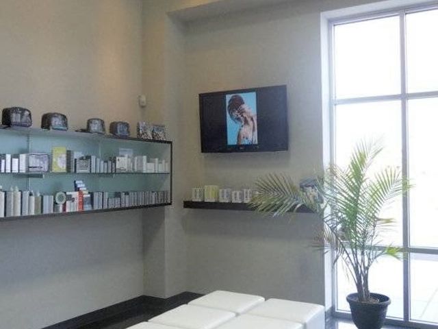 Photo of Paul Mitchell the School-Charleston