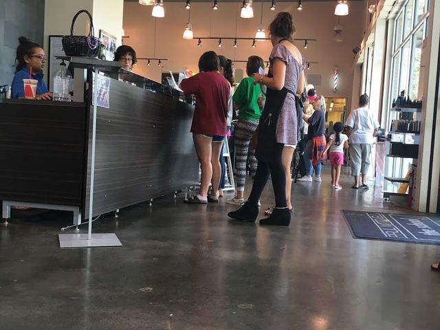 Photo of Paul Mitchell the School-Columbia