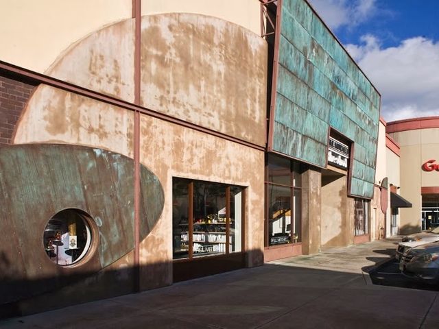 Photo of Paul Mitchell the School-East Bay