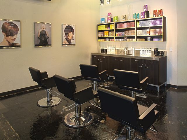 Photo of Paul Mitchell the School-Fresno