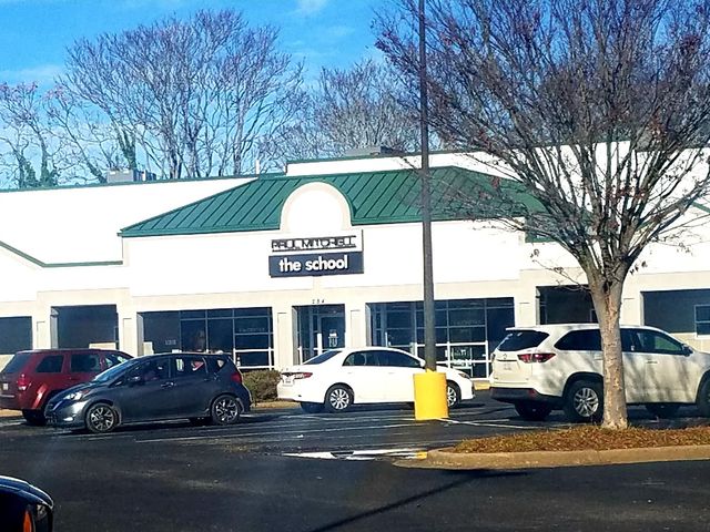 Photo of Paul Mitchell the School-Gastonia