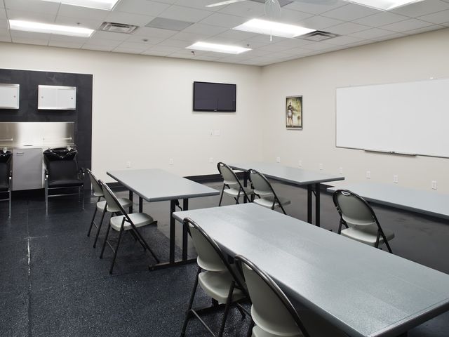 Photo of Paul Mitchell the School-Jessup