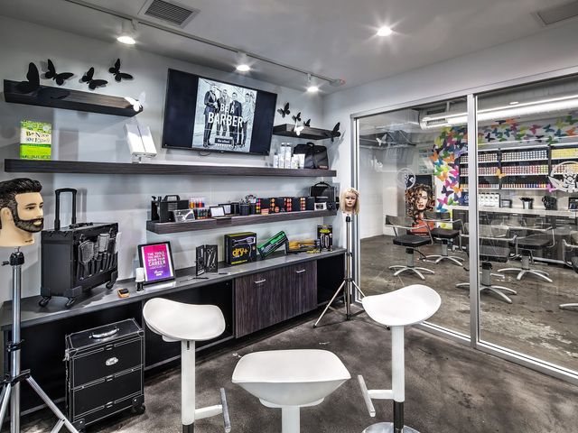 Photo of Paul Mitchell the School-Pasadena