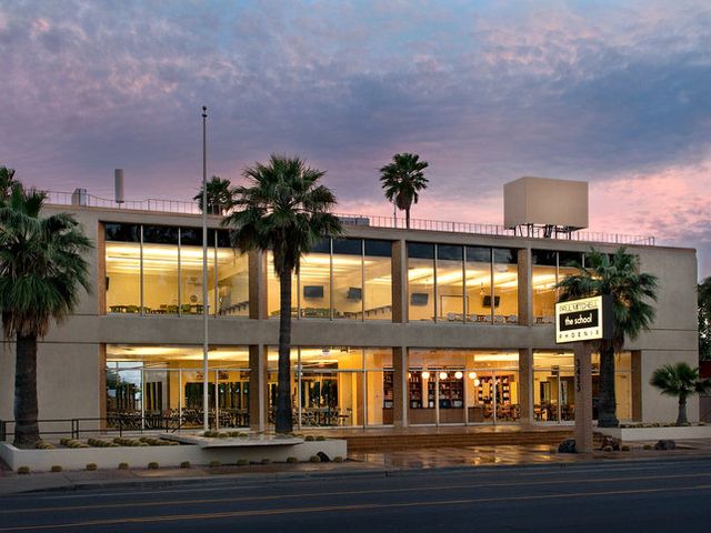 Photo of Paul Mitchell the School-Phoenix