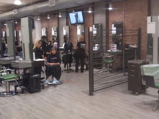 Photo of Paul Mitchell the School-Schenectady